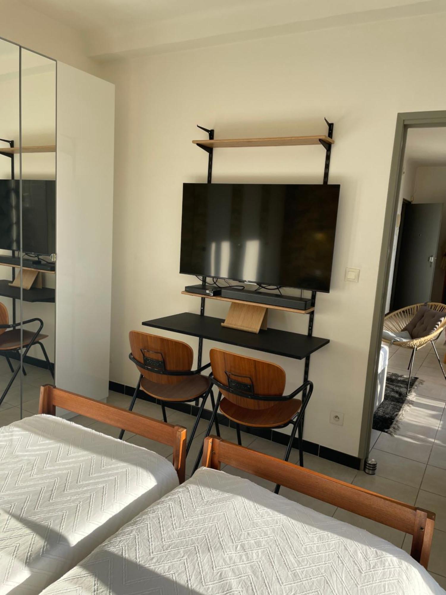 4 Personnes Appart 60 M2 Terrasse 35M2 Sejour Sud 2 Vraies Chambres Gare Saint-Charles Universite Marselha Exterior foto